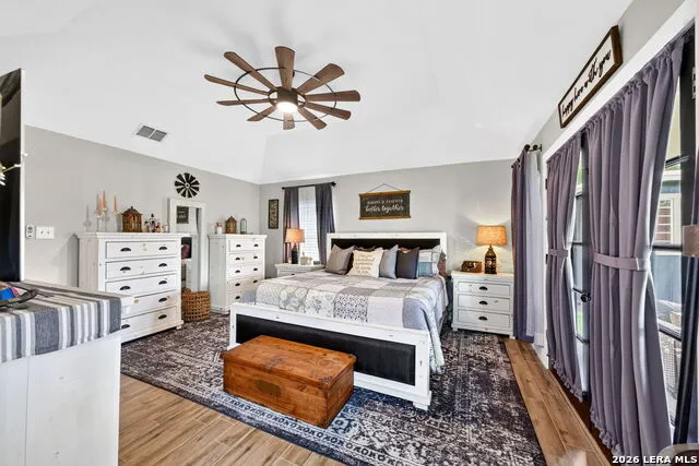 104 Sunnyland Castroville, TX 78009