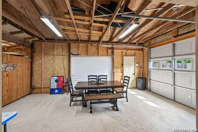 104 Sunnyland Castroville, TX 78009