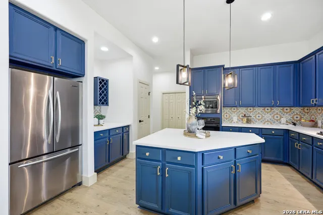 9921 MICHELLE HL Garden Ridge, TX 78266