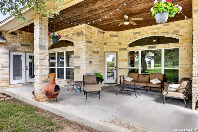 1802 Fm 3335 Stockdale, TX 78160