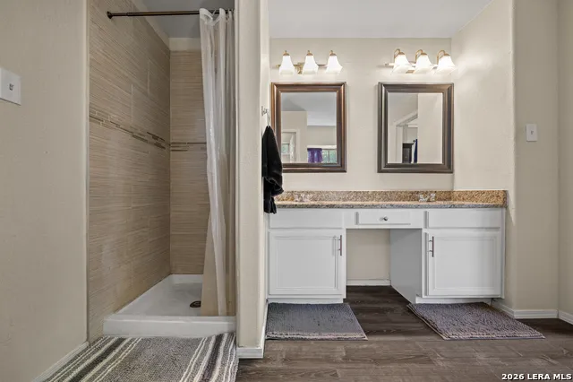 7930 Veleta San Antonio, TX 78250
