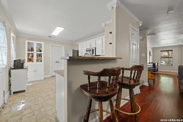 7930 Veleta San Antonio, TX 78250