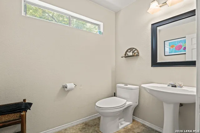 7930 Veleta San Antonio, TX 78250