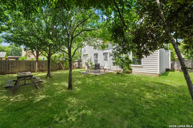 7930 Veleta San Antonio, TX 78250