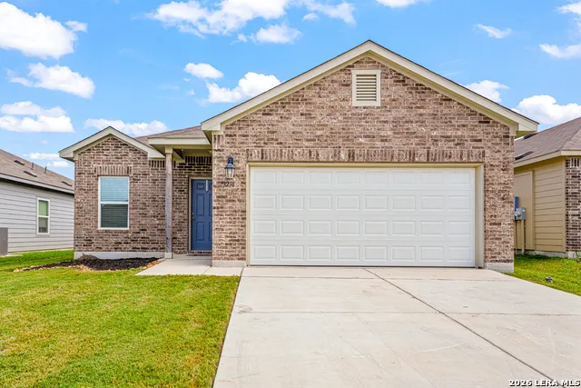 3238 Farm Oak San Antonio, TX 78223