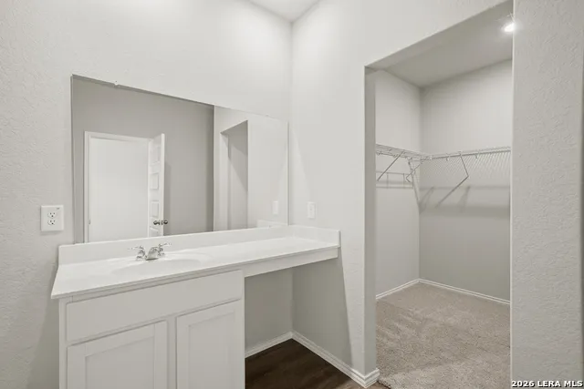3238 Farm Oak San Antonio, TX 78223