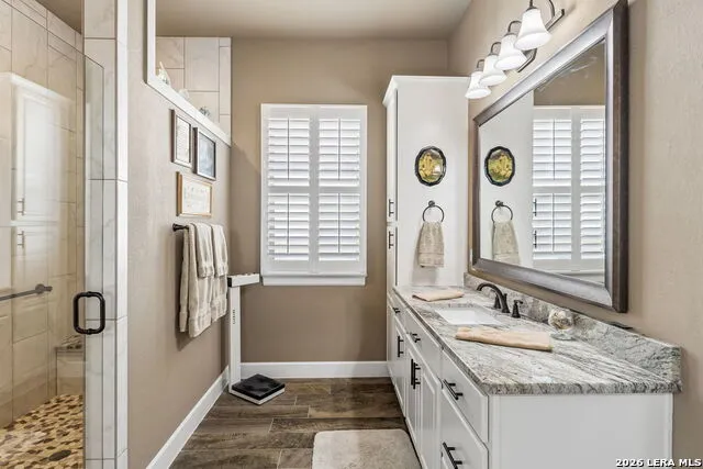 808 DANCING OAK LN San Marcos, TX 78666