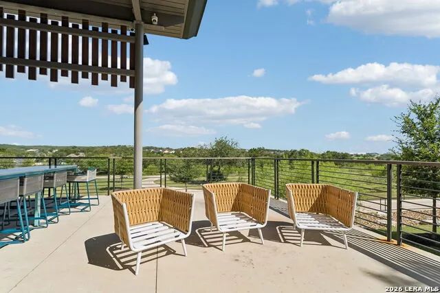 808 DANCING OAK LN San Marcos, TX 78666