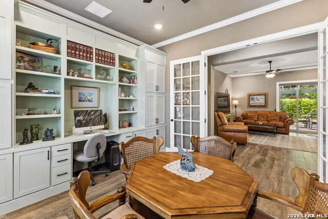 808 DANCING OAK LN San Marcos, TX 78666