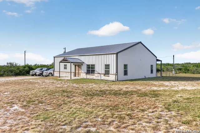 185 Pr 7460 Kenedy, TX 78119