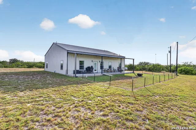 185 Pr 7460 Kenedy, TX 78119