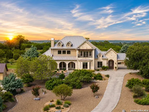 3919 Kite Dr