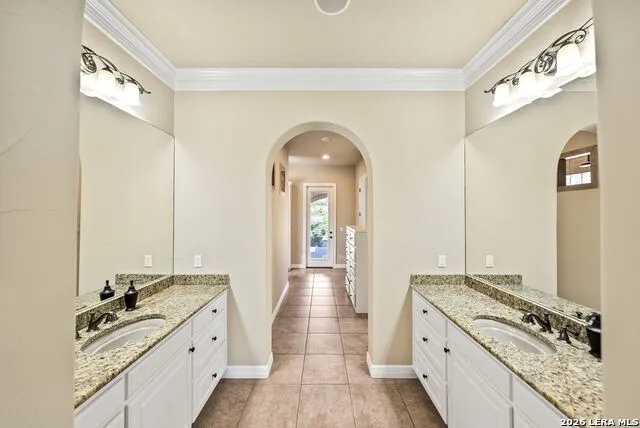3919 Kite Dr Kerrville, TX 78028