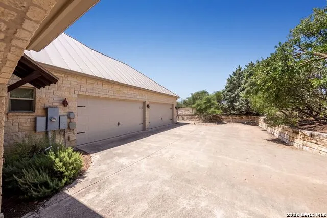 3919 Kite Dr Kerrville, TX 78028
