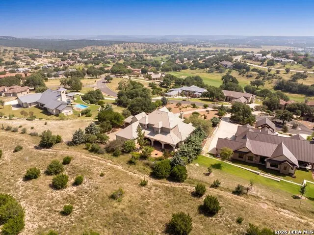 3919 Kite Dr Kerrville, TX 78028