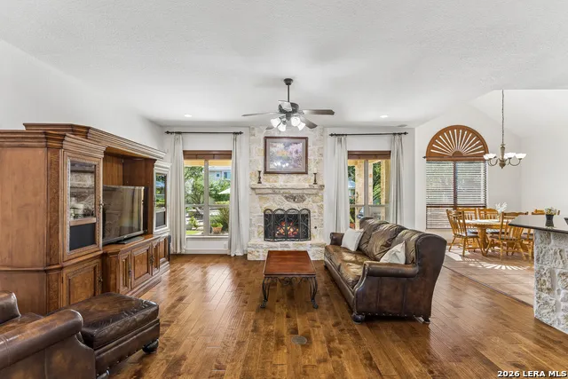 911 Fawnway San Antonio, TX 78260