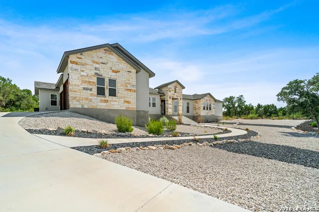 250 Private Road 2775 Mico, TX 78056