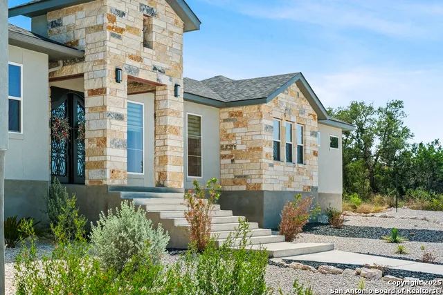 250 Private Road 2775 Mico, TX 78056