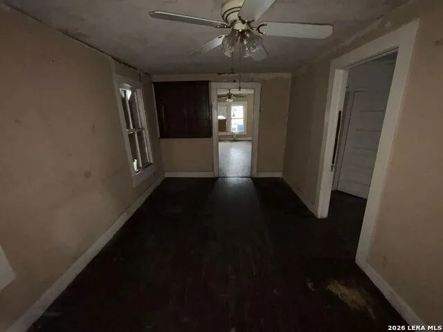 910 GREEN ST San Antonio, TX 78225