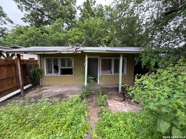 910 GREEN ST San Antonio, TX 78225
