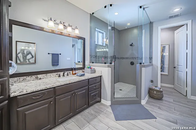 4881 FM 798 Kenedy, TX 78119