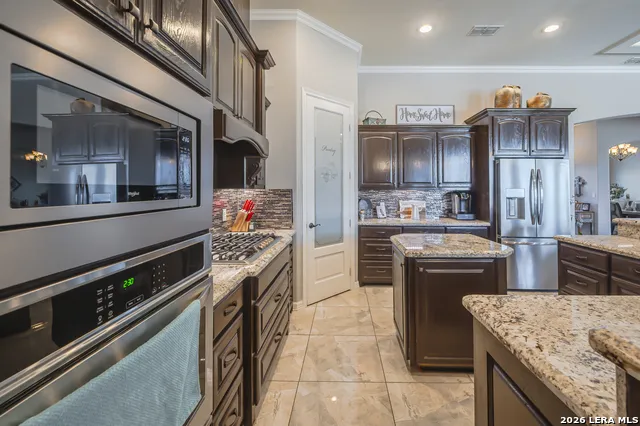 4881 FM 798 Kenedy, TX 78119