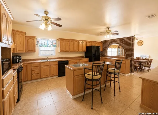 3108 Fm 190 Asherton, TX 78827