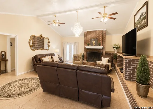3108 Fm 190 Asherton, TX 78827