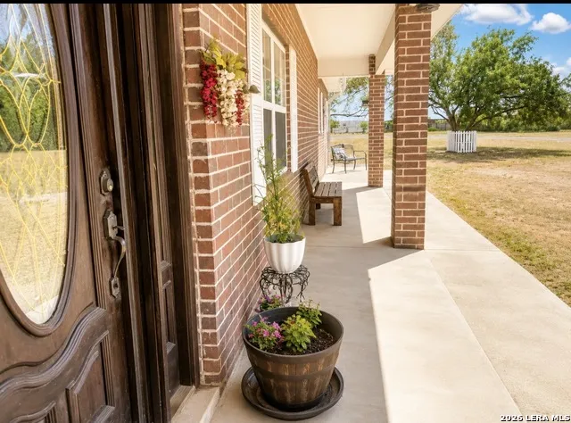 3108 Fm 190 Asherton, TX 78827