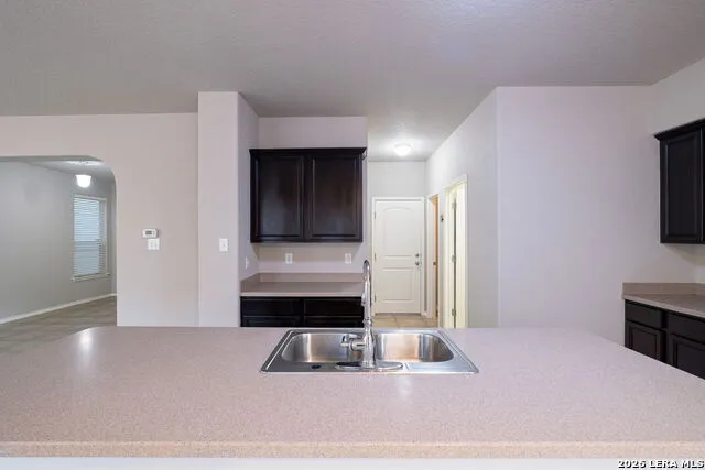 5435 Bright Run San Antonio, TX 78240