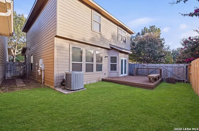 5435 Bright Run San Antonio, TX 78240
