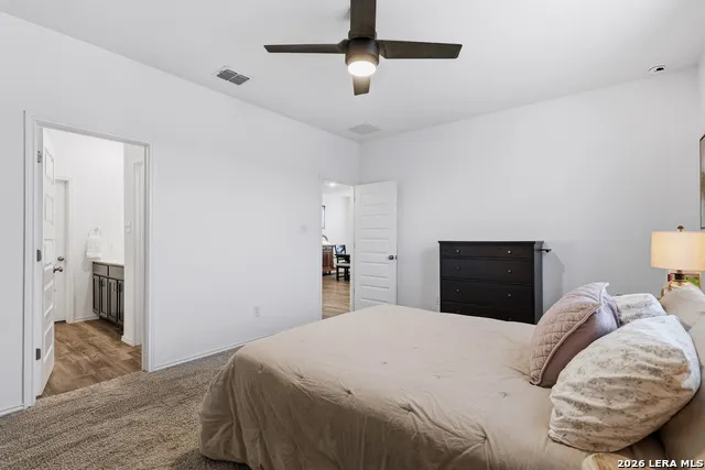 13225 Hagerd Loop St Hedwig, TX 78152