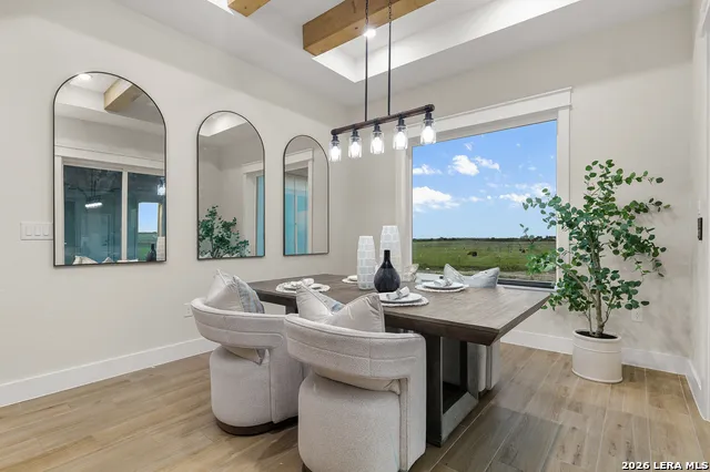 116 PIONEER DR La Vernia, TX 78121