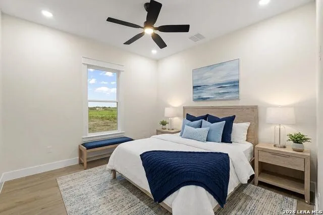 116 PIONEER DR La Vernia, TX 78121