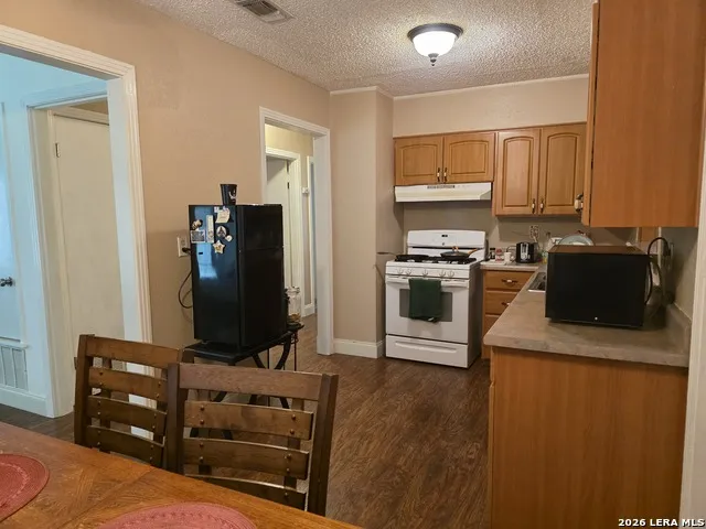 154 FELTON DR San Antonio, TX 78226