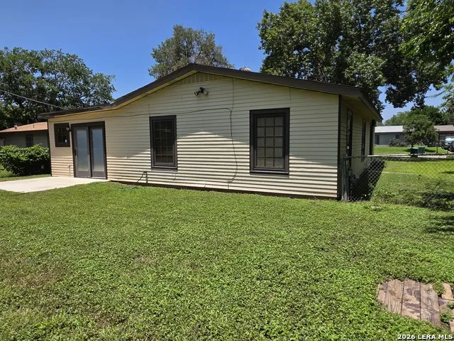154 FELTON DR San Antonio, TX 78226
