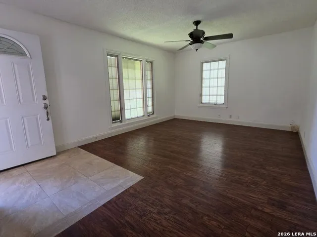 154 FELTON DR San Antonio, TX 78226