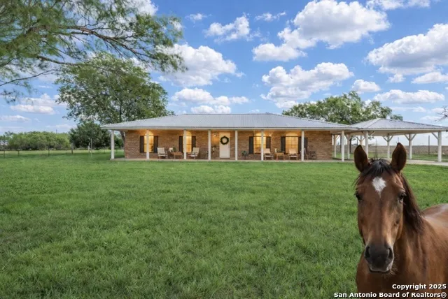 315 SIMON RD Pleasanton, TX 78064