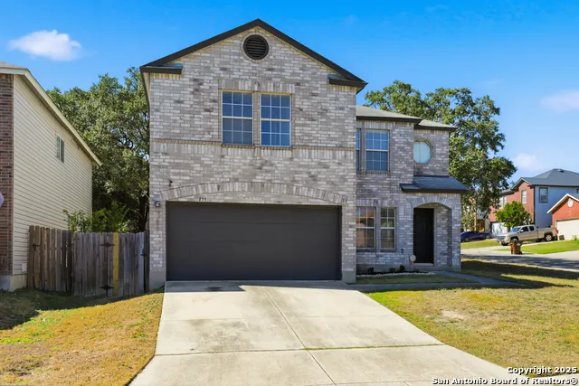 435 territory oak San Antonio, TX 78253