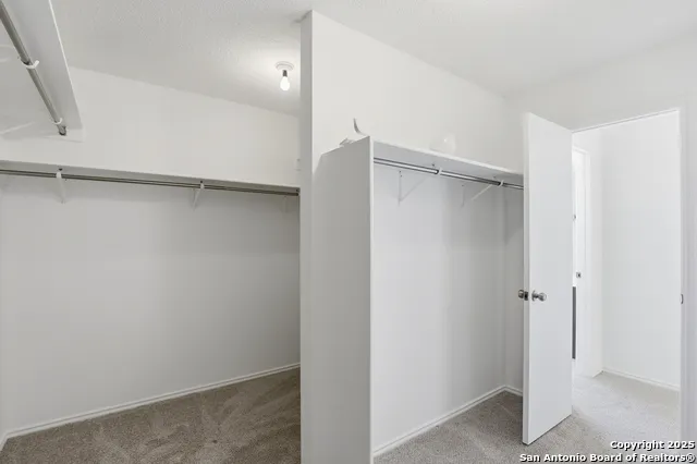 435 territory oak San Antonio, TX 78253