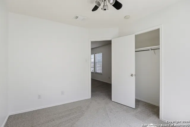 435 territory oak San Antonio, TX 78253