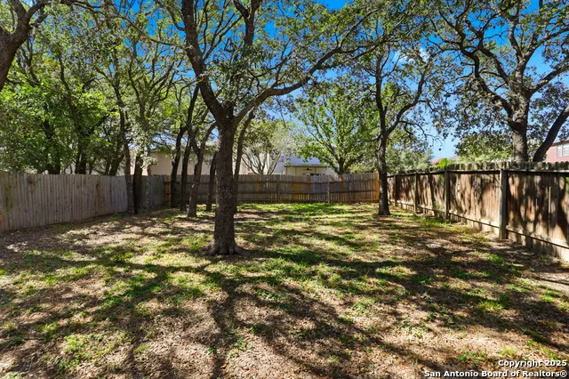 435 territory oak San Antonio, TX 78253