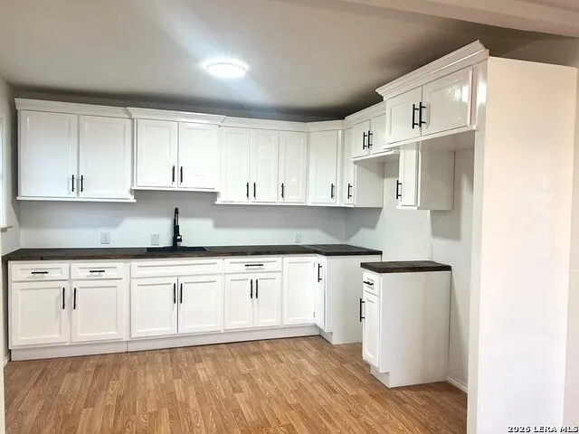 99 S Park st Eagle Pass, TX 78852