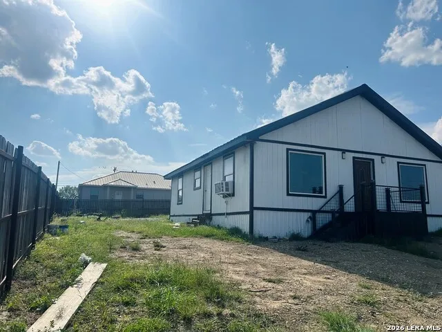99 S Park st Eagle Pass, TX 78852