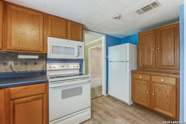 15101 Encino Verde San Antonio, TX 78232