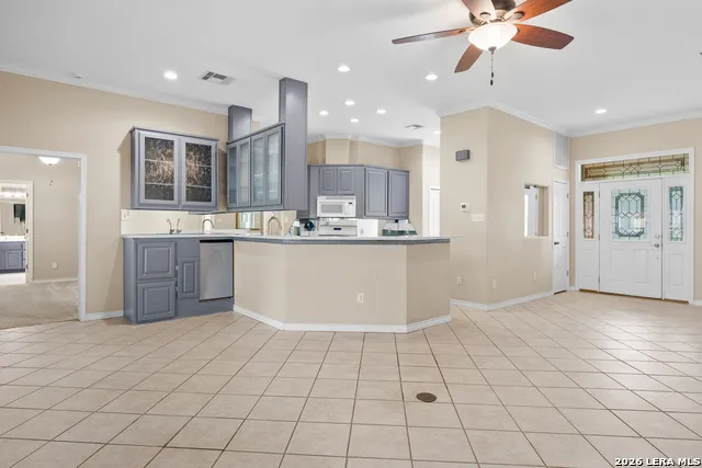104 Peachtree Rockport, TX 78382
