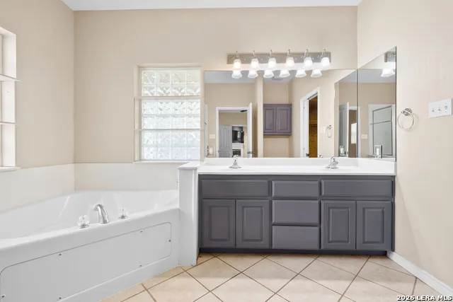 104 Peachtree Rockport, TX 78382