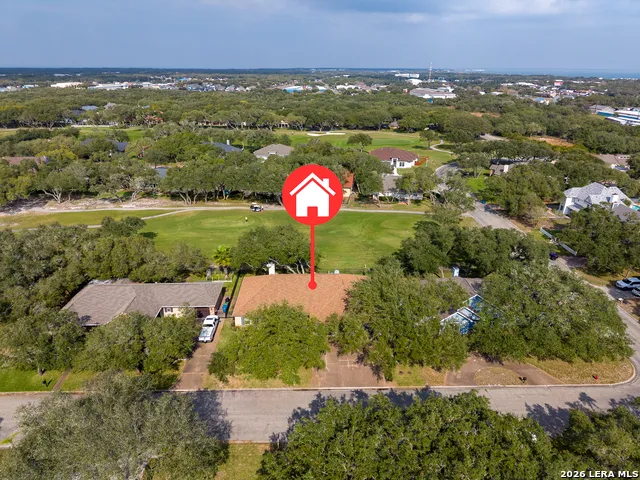 104 Peachtree Rockport, TX 78382