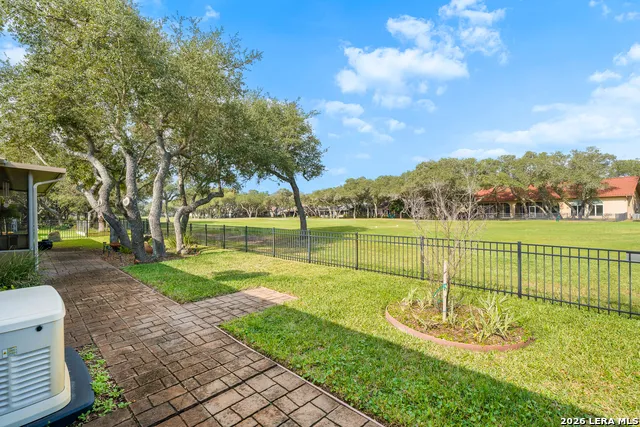 104 Peachtree Rockport, TX 78382