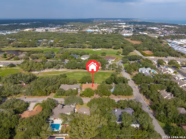 104 Peachtree Rockport, TX 78382